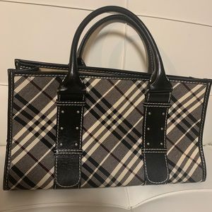Burberry handbag authentic